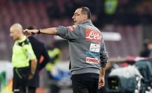 Mister Sarri sotto il fuoco amico, carpo espiatorio per definizione